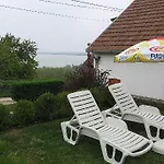 Zoltan Borhaza 3* تيهاني