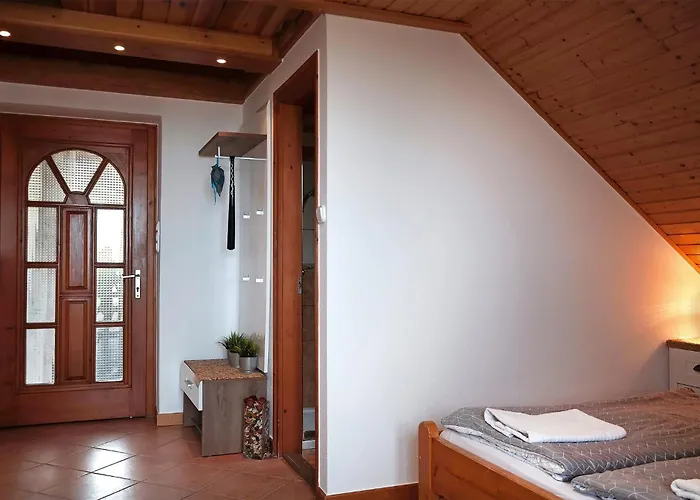 Zoltan Borhaza Tihany